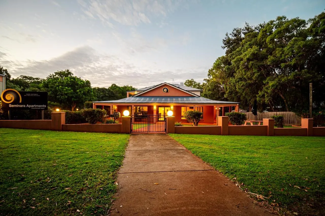 Seminara Apartments Coochiemudlo Island Aparthotel
