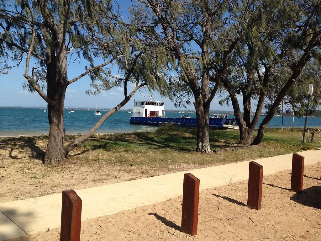 Seminara Apartments Coochiemudlo Island Aparthotel